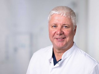 Dr. med. Ludger Reekers